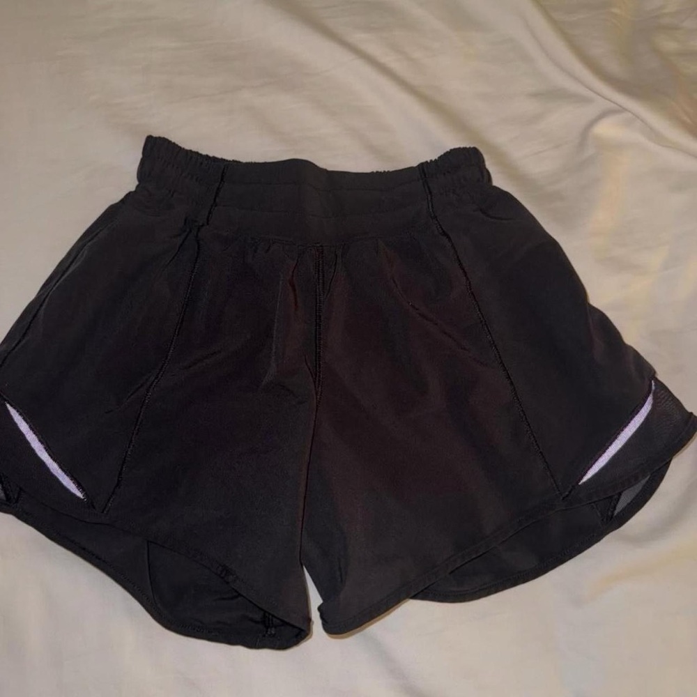 lululemon hotty hot Black Athletic Shorts